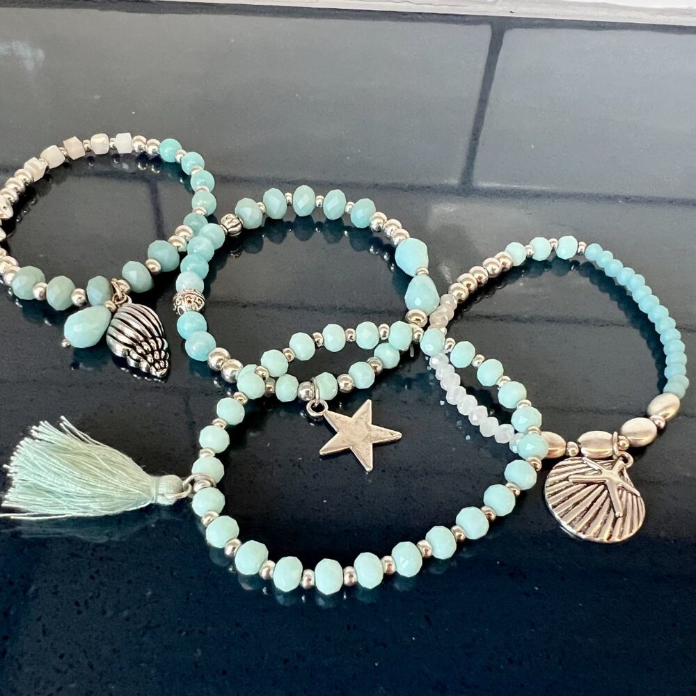 FINAL! 4-Piece Set of Blue Bangles/Bracelets